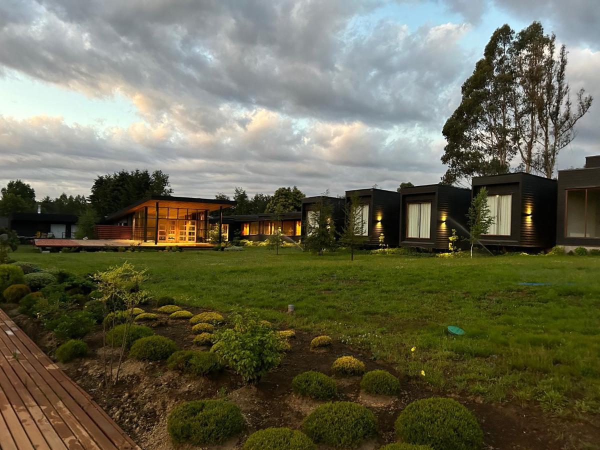 Mawuen Lodge Pucón Esterno foto